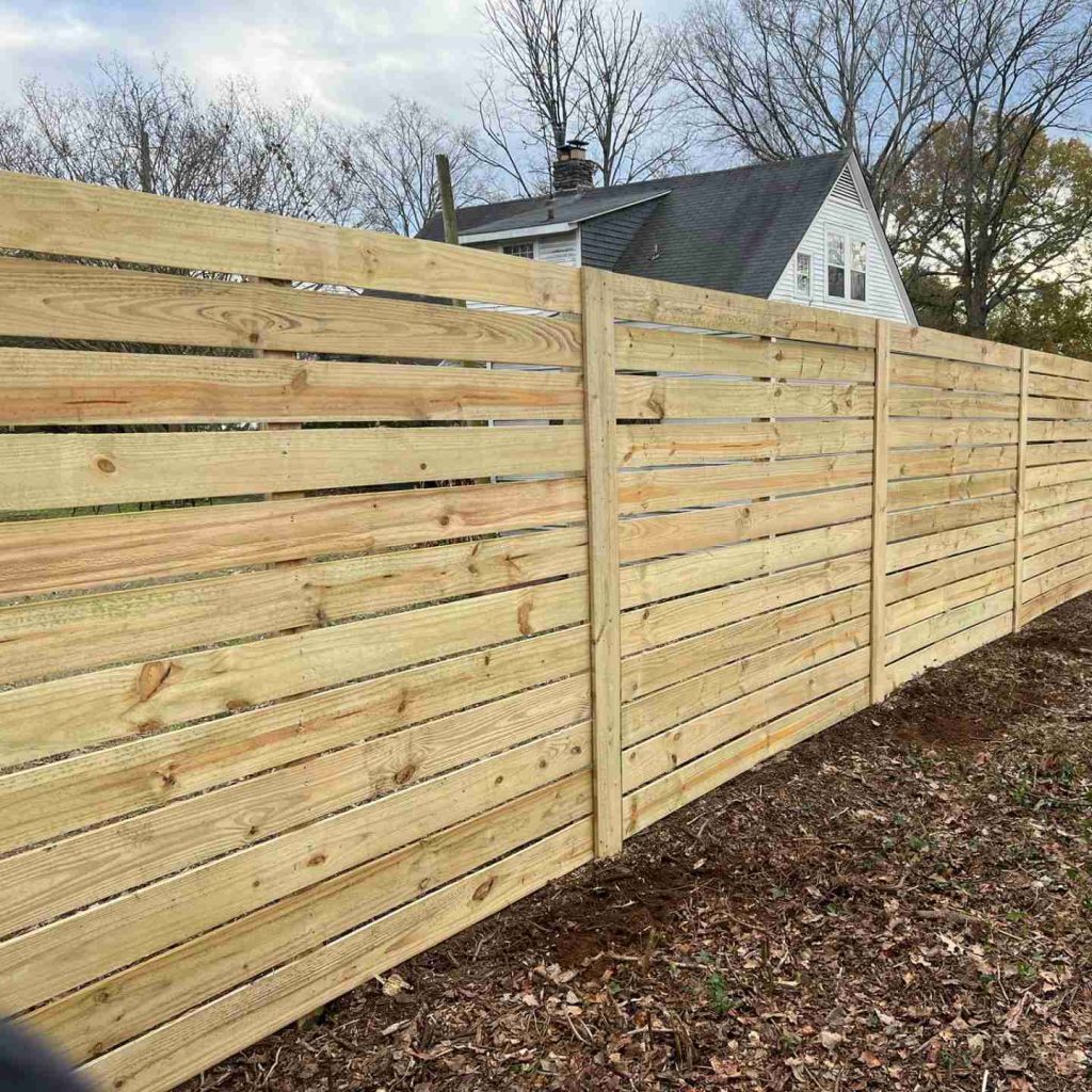 How to build a fence in Nashville